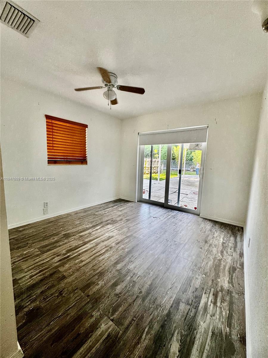 RIVERSIDE ESTATES ADD REV - Residential Lease