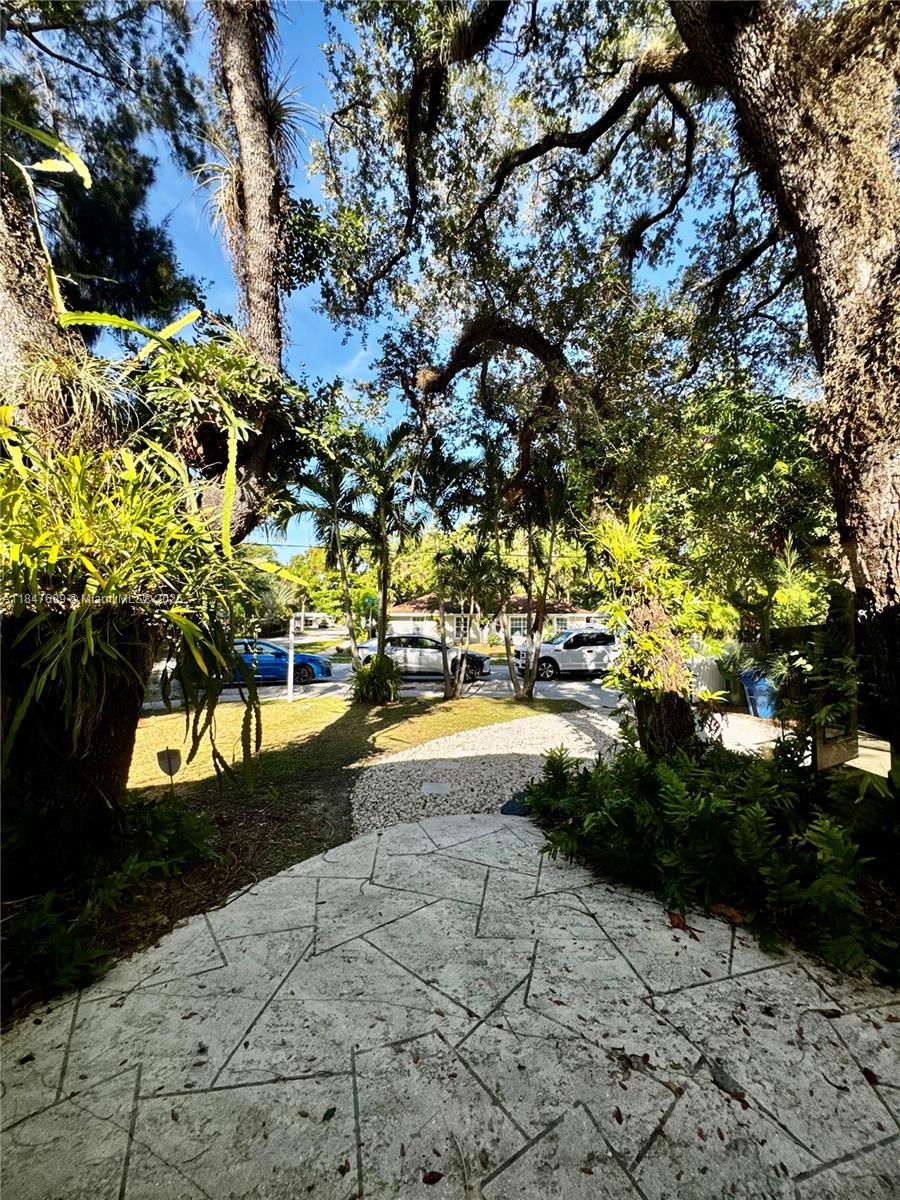 RIVERSIDE ESTATES ADD REV - Residential Lease