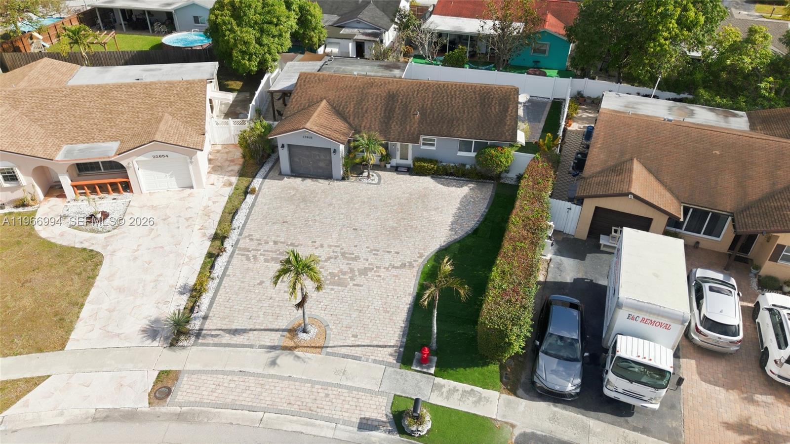 SANDALFOOT COVE SEC 2 - Residential