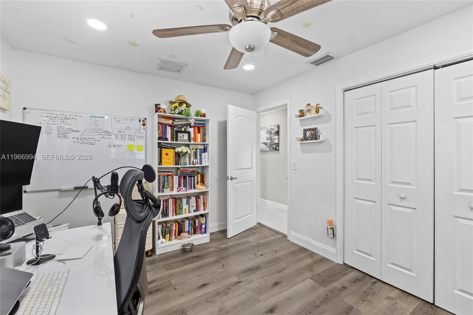 SANDALFOOT COVE SEC 2 - Residential