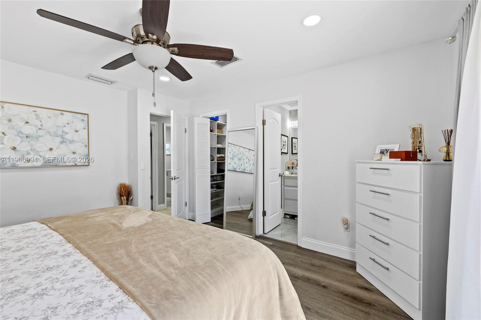 SANDALFOOT COVE SEC 2 - Residential