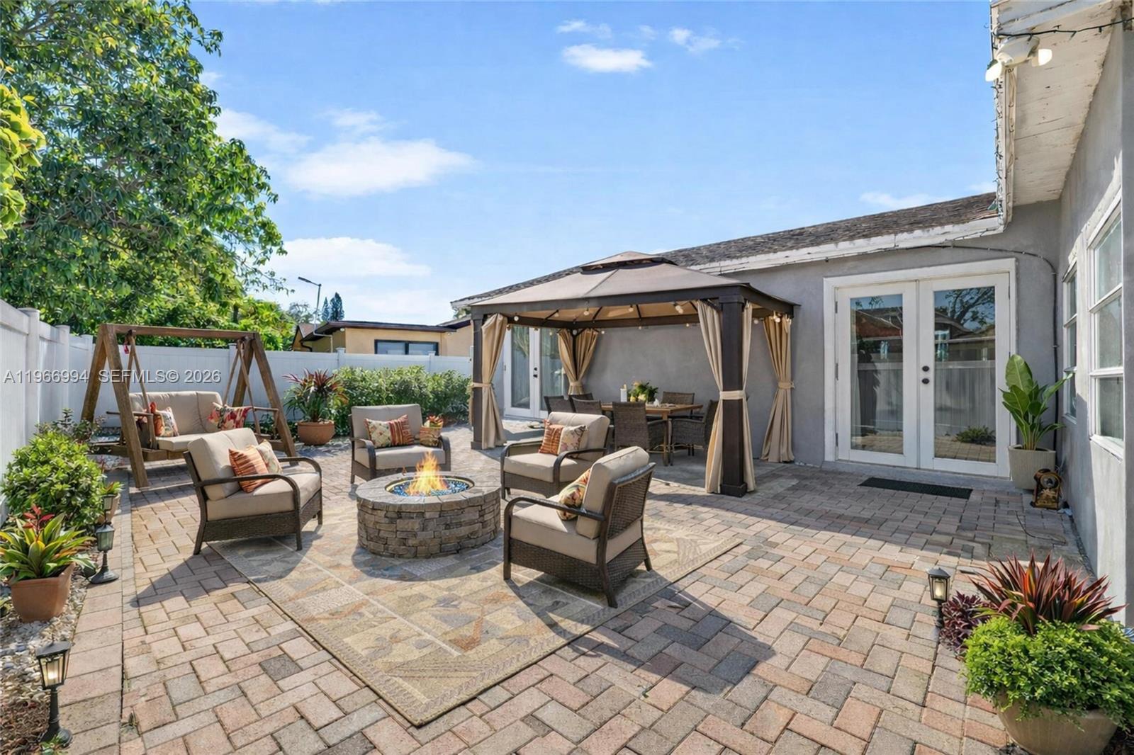 SANDALFOOT COVE SEC 2 - Residential