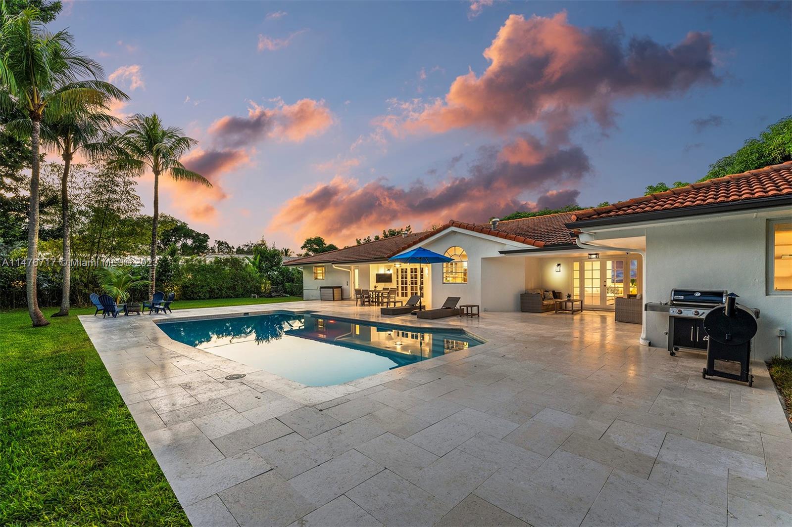 NOB HILL ESTS - Residential