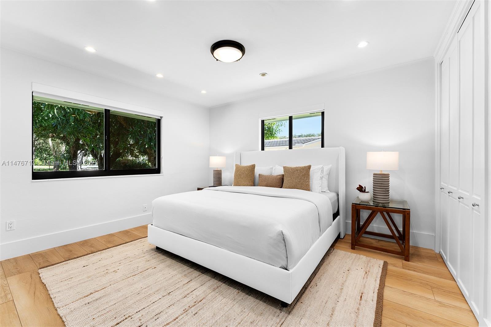 NOB HILL ESTS - Residential