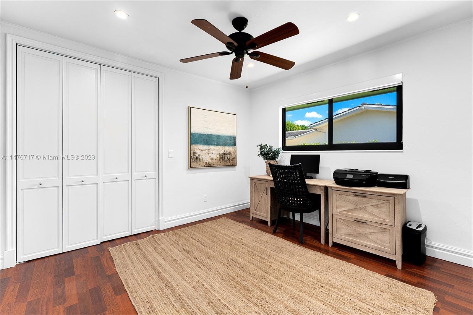 NOB HILL ESTS - Residential