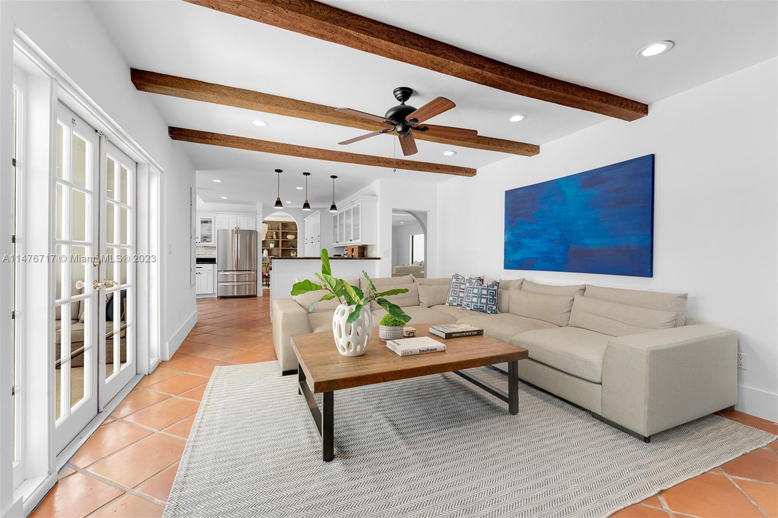 NOB HILL ESTS - Residential