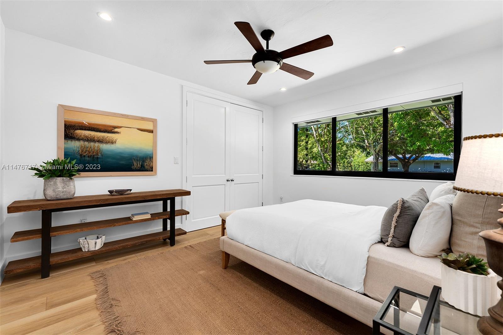 NOB HILL ESTS - Residential