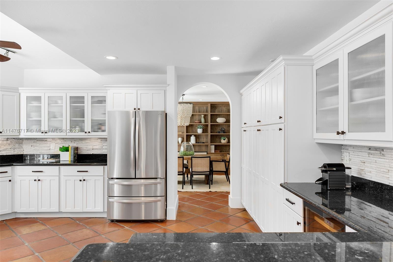 NOB HILL ESTS - Residential