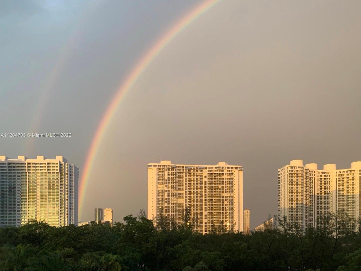 THE CLIPPER AT BISC COVE - Residential