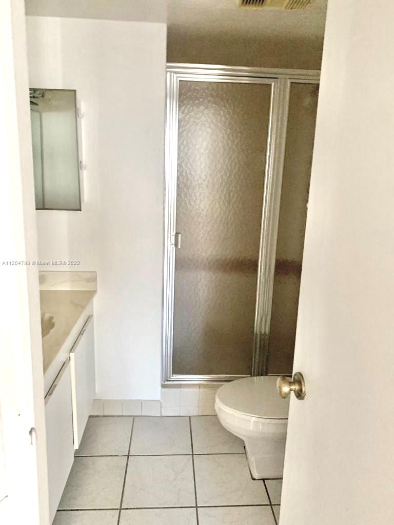 THE CLIPPER AT BISC COVE - Residential