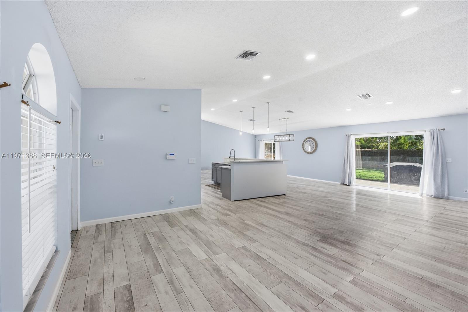 PARKWOOD V - Residential