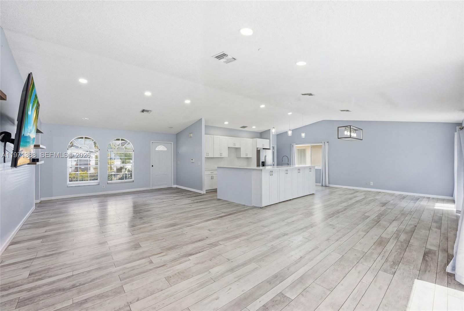 PARKWOOD V - Residential