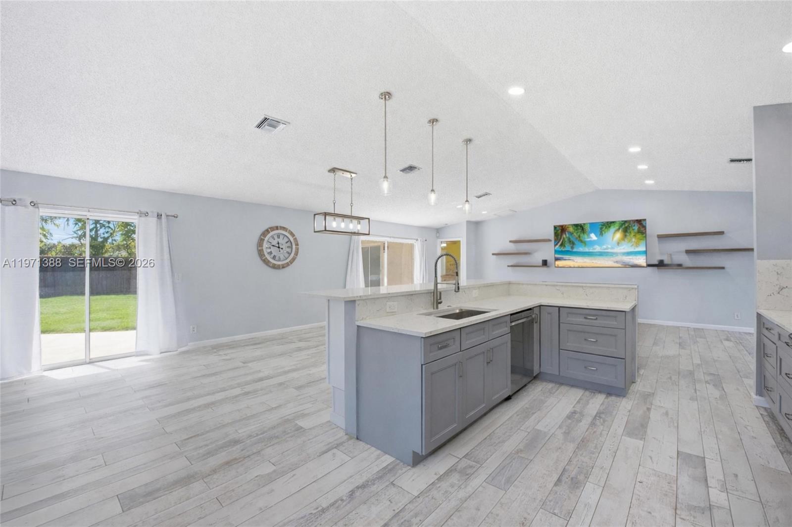 PARKWOOD V - Residential