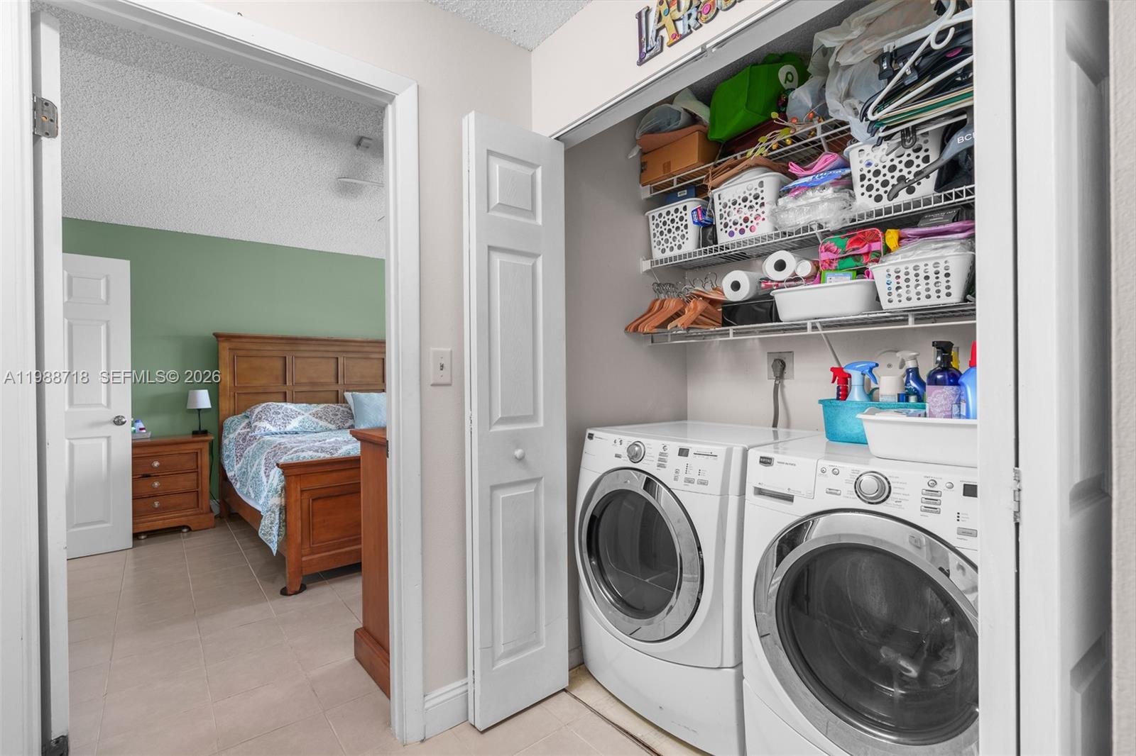 SCARBOROUGH II - Residential