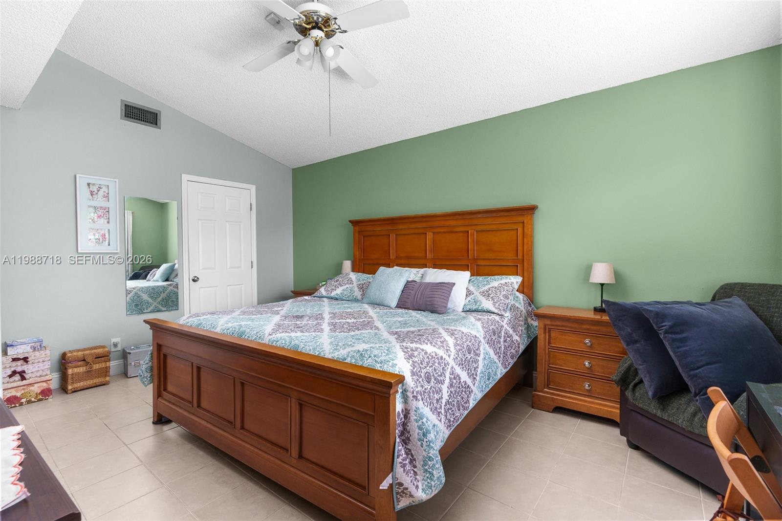 SCARBOROUGH II - Residential