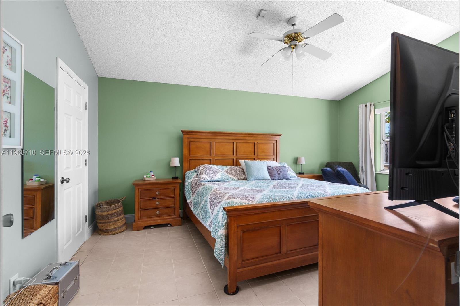 SCARBOROUGH II - Residential