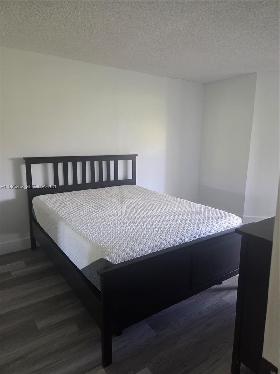 VERABELLA FALLS CONDO - Residential Lease