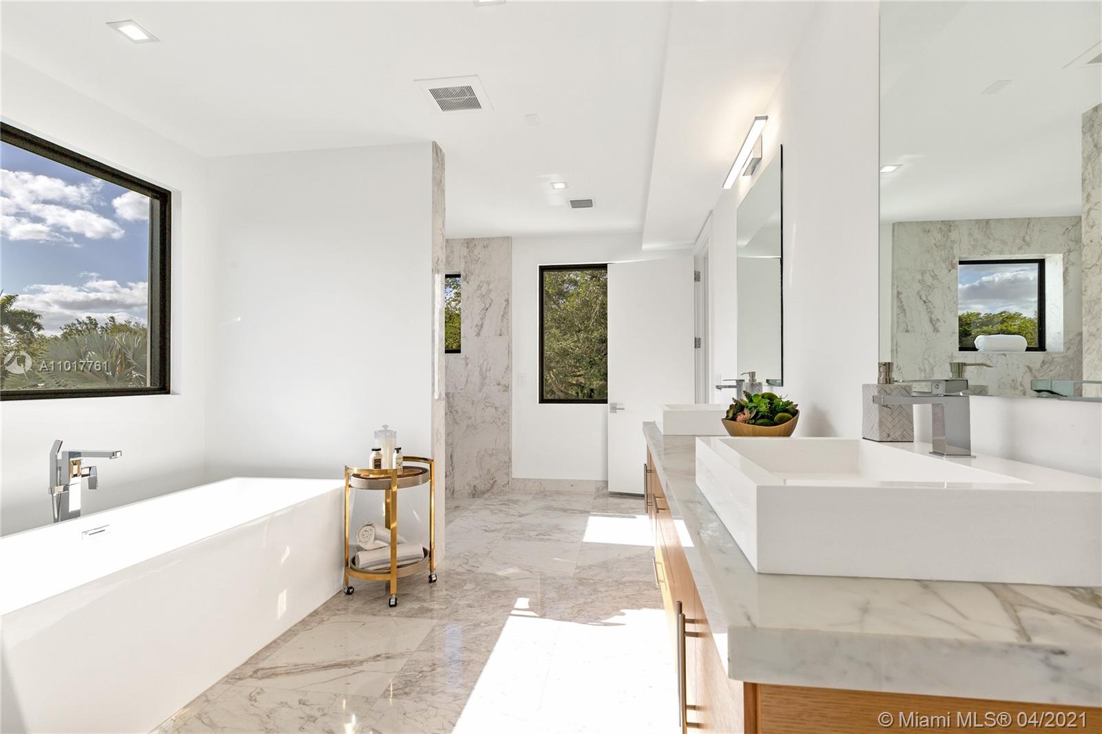 Granada Park - Residential