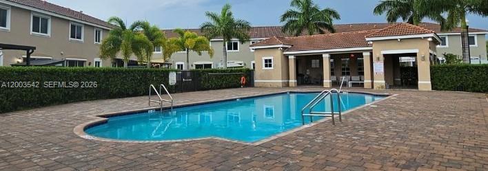 TOWNS AT SEASCAPE - Residential