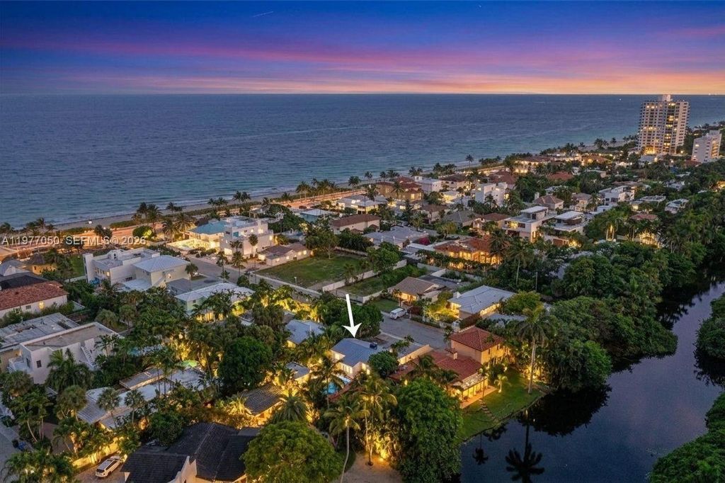 Photo of 3305 NE 16th Ct, Fort Lauderdale, FL 33305 (MLS # A11977050)