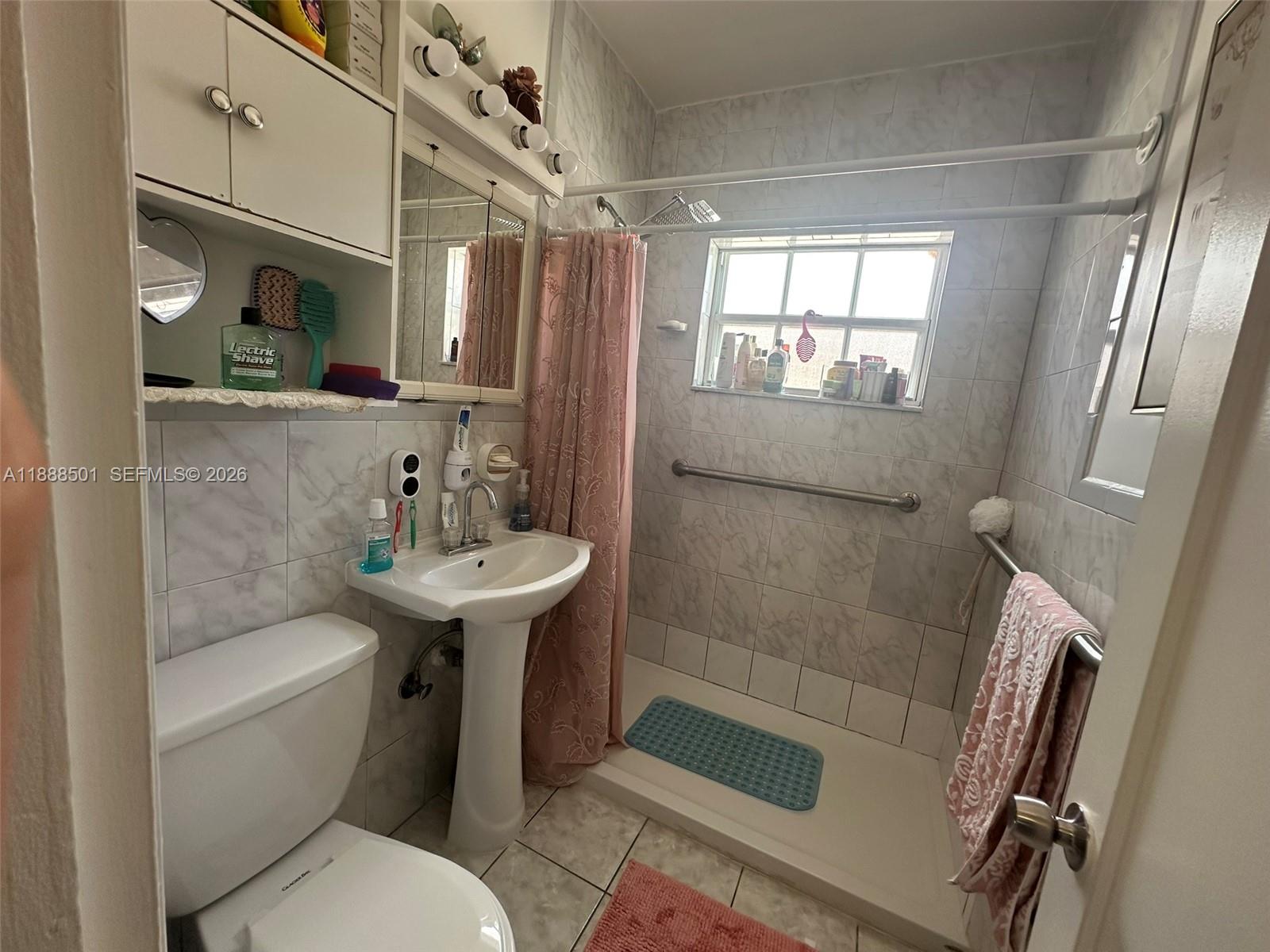 PALM SPRINGS AMD - Residential