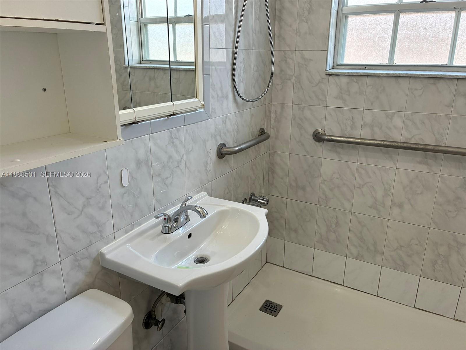 PALM SPRINGS AMD - Residential