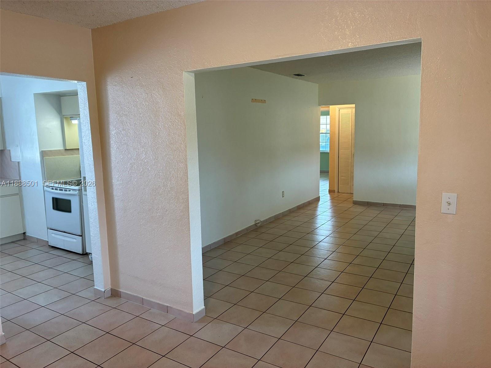 PALM SPRINGS AMD - Residential