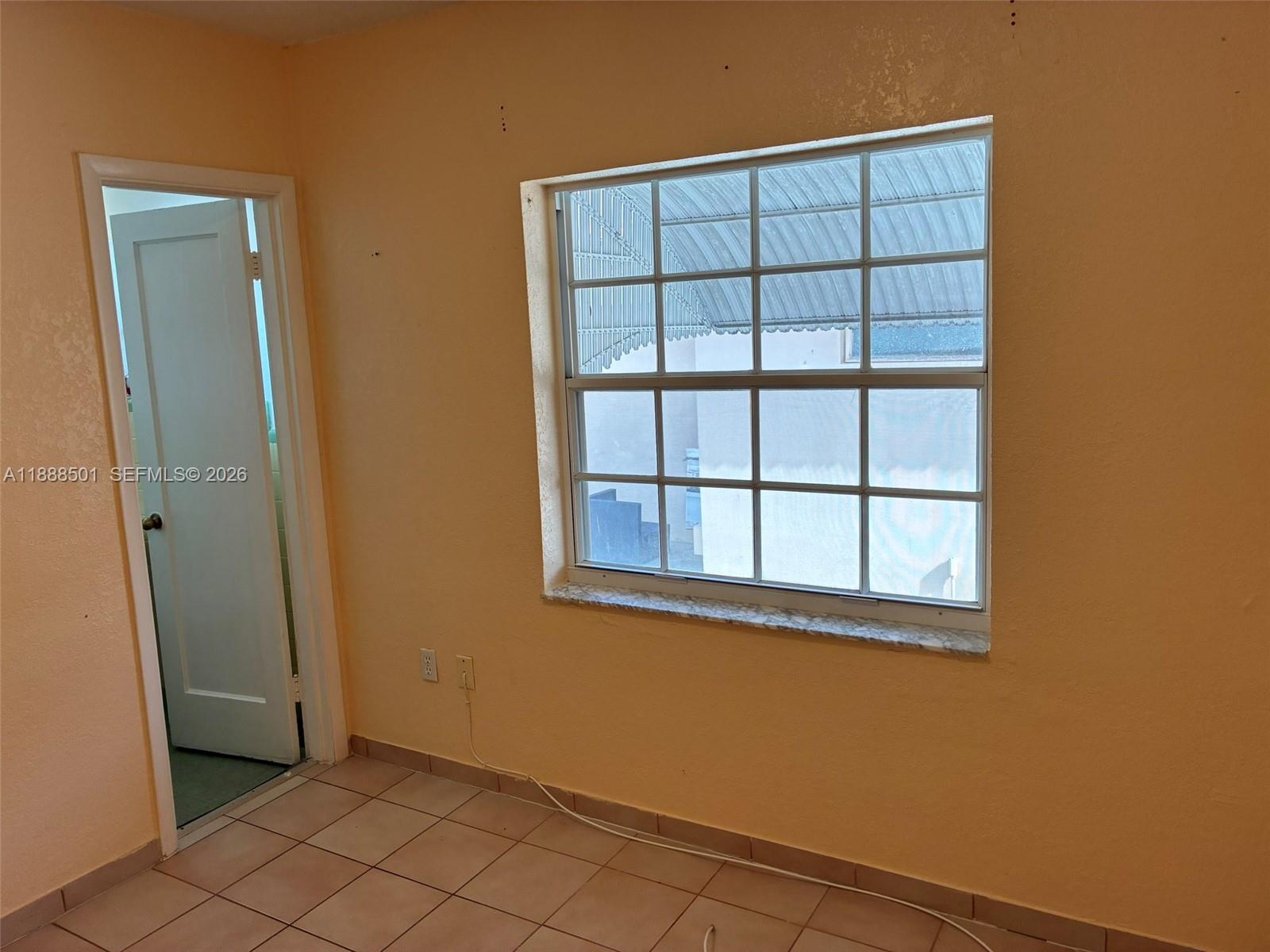 PALM SPRINGS AMD - Residential