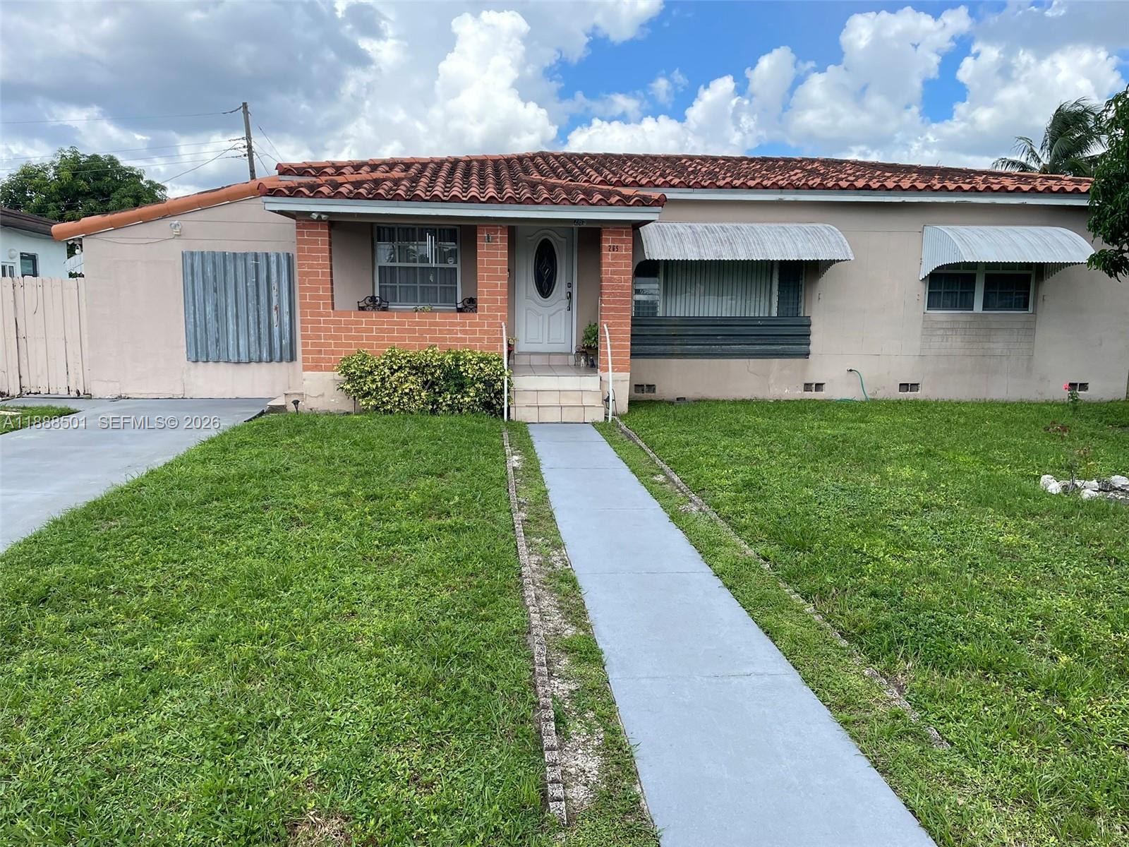 PALM SPRINGS AMD - Residential