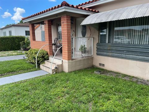 Photo of 265 W 55th St, Hialeah, FL 33012 (MLS # A11888501) Photo of 265 W 55th St, Hialeah, FL 33012 (MLS # A11888501)