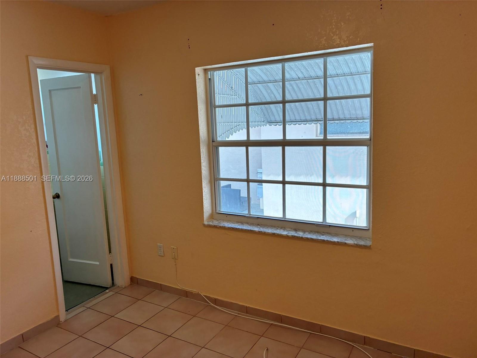 PALM SPRINGS AMD - Residential