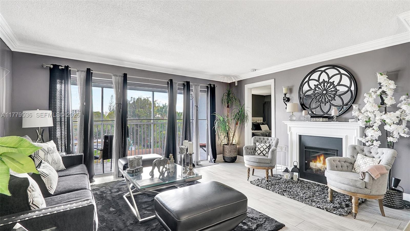 SECOND GULFSTREAM GARDEN - Residential