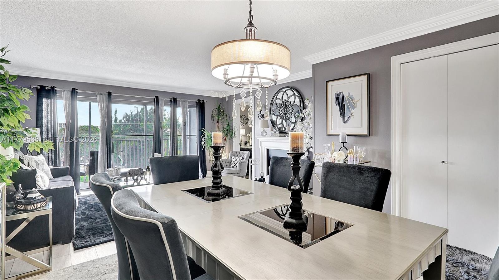 SECOND GULFSTREAM GARDEN - Residential