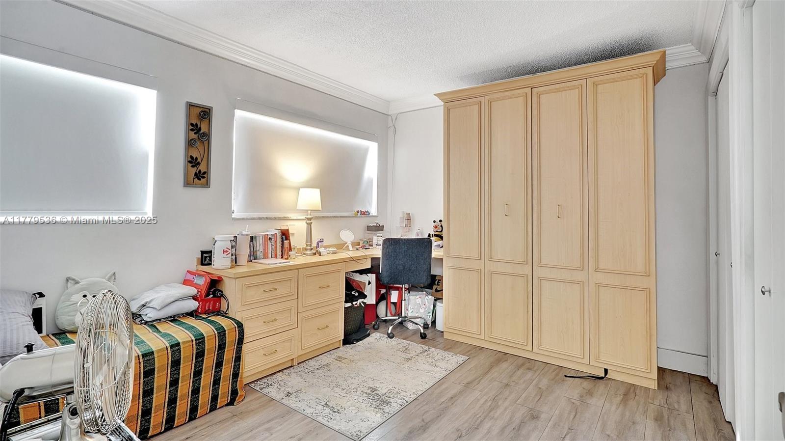 SECOND GULFSTREAM GARDEN - Residential