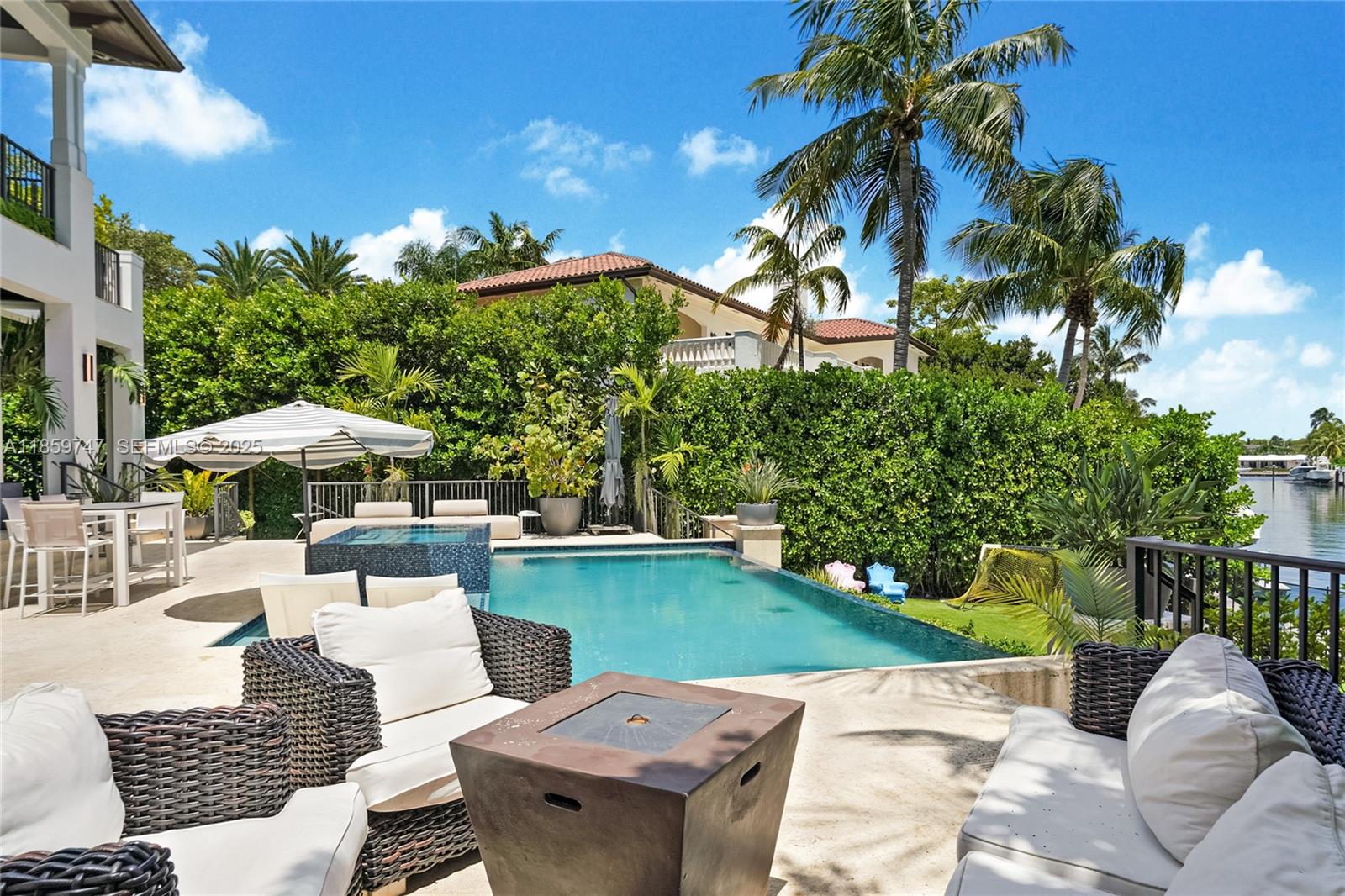 CORAL BAY SEC D - Residential