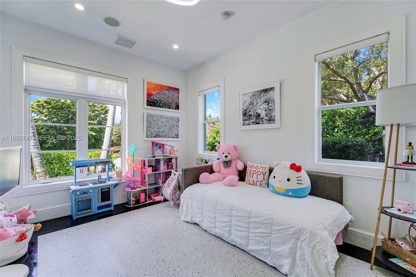 CORAL BAY SEC D - Residential