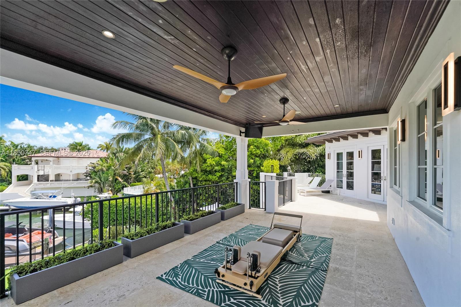 CORAL BAY SEC D - Residential