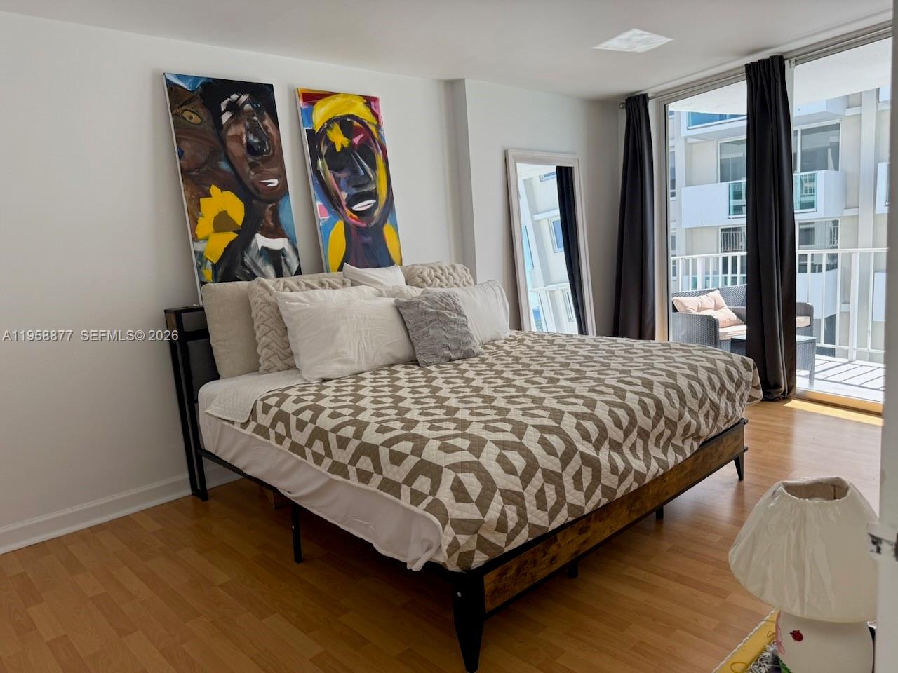 BAYVIEW TERR CONDO - Residential