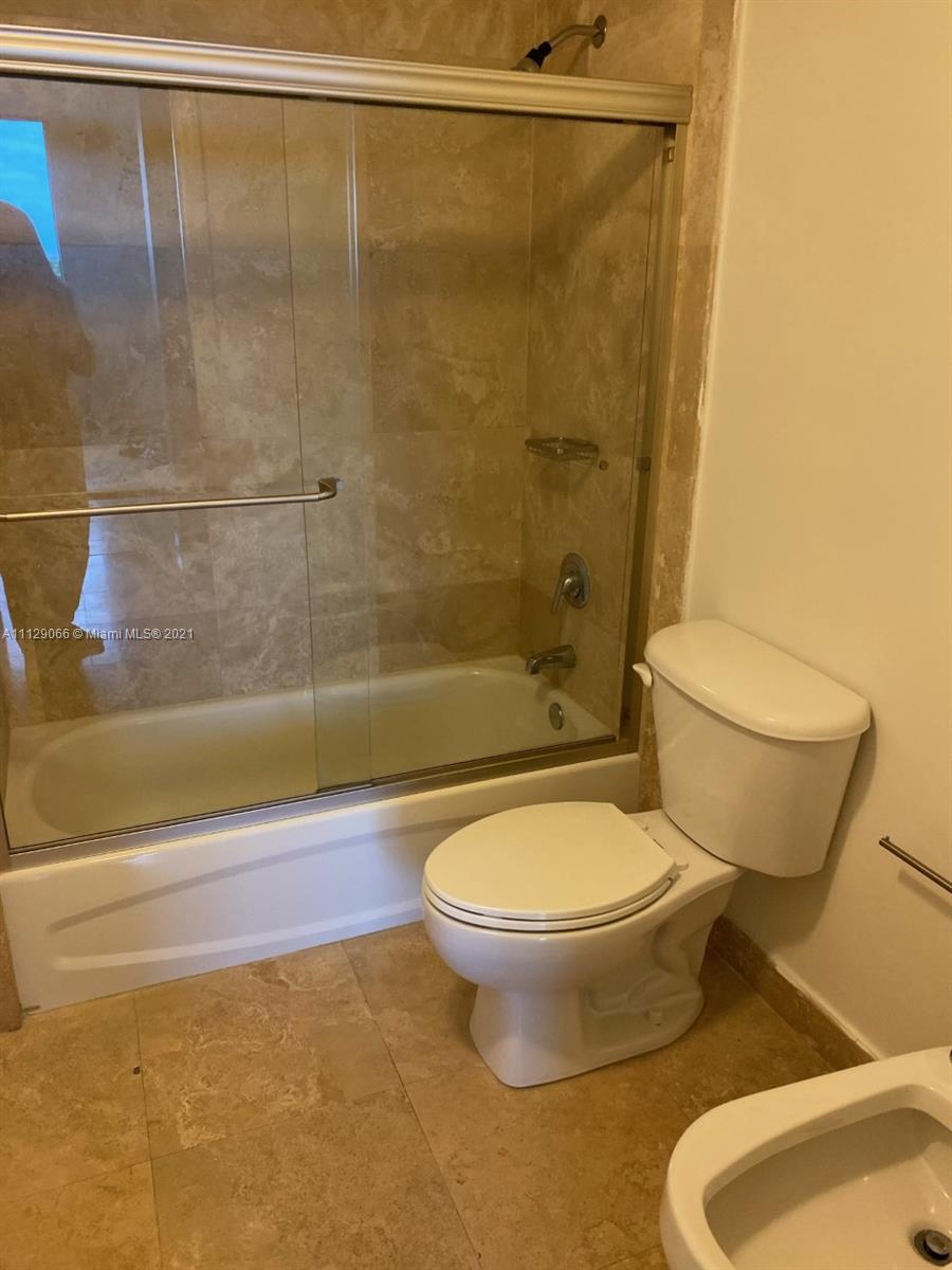 KEYSTONE VILLAS II CONDO - Residential Lease