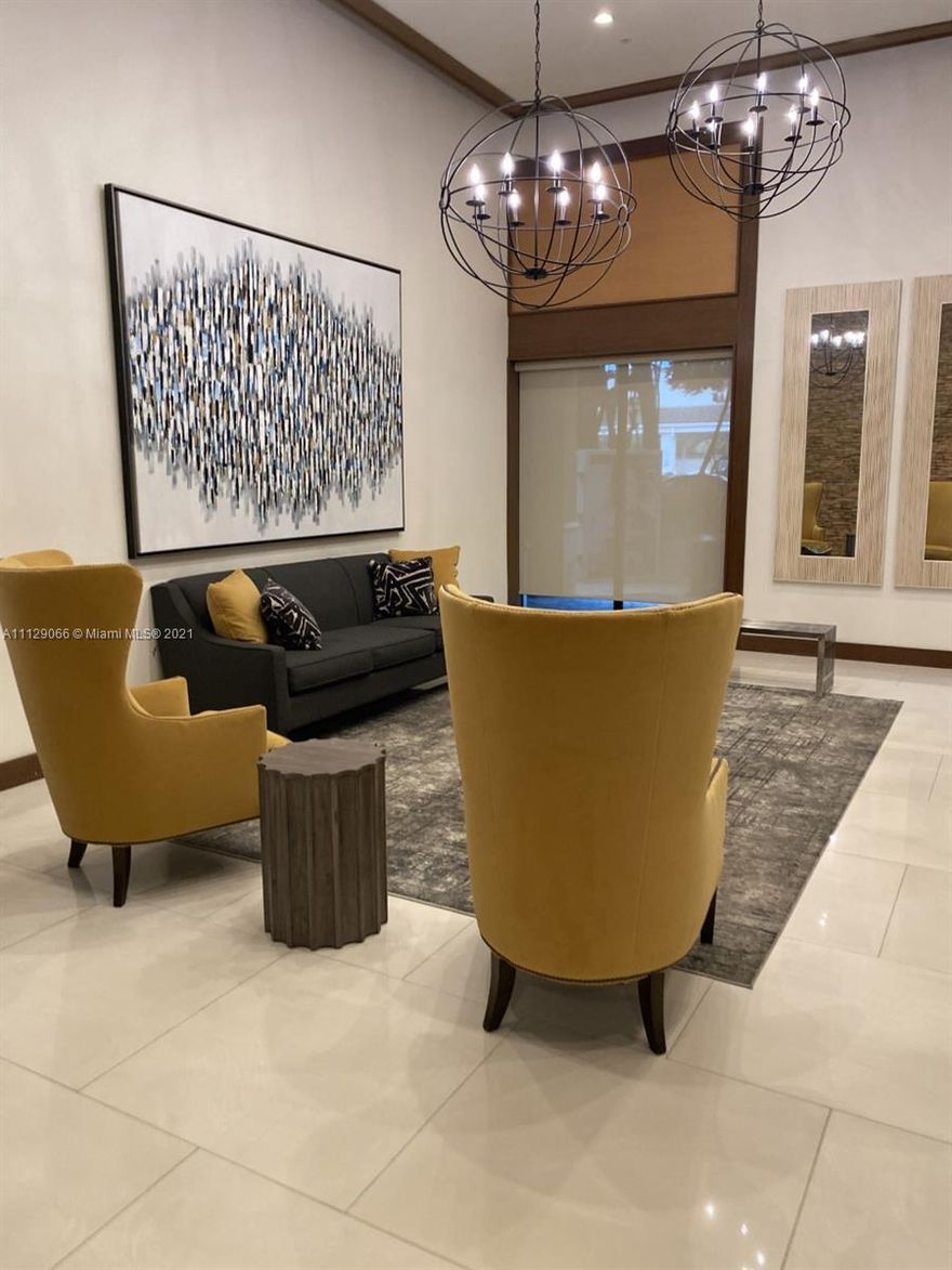 SUPERB LOCATION! Steps from Miracle Miles and across the street from shops and restaurants.  Upscale building and updated condo. New stainless-steel appliances, granite counters, split floor plan, 2 assigned parking spaces, breakfast area.  Private and large balcony.