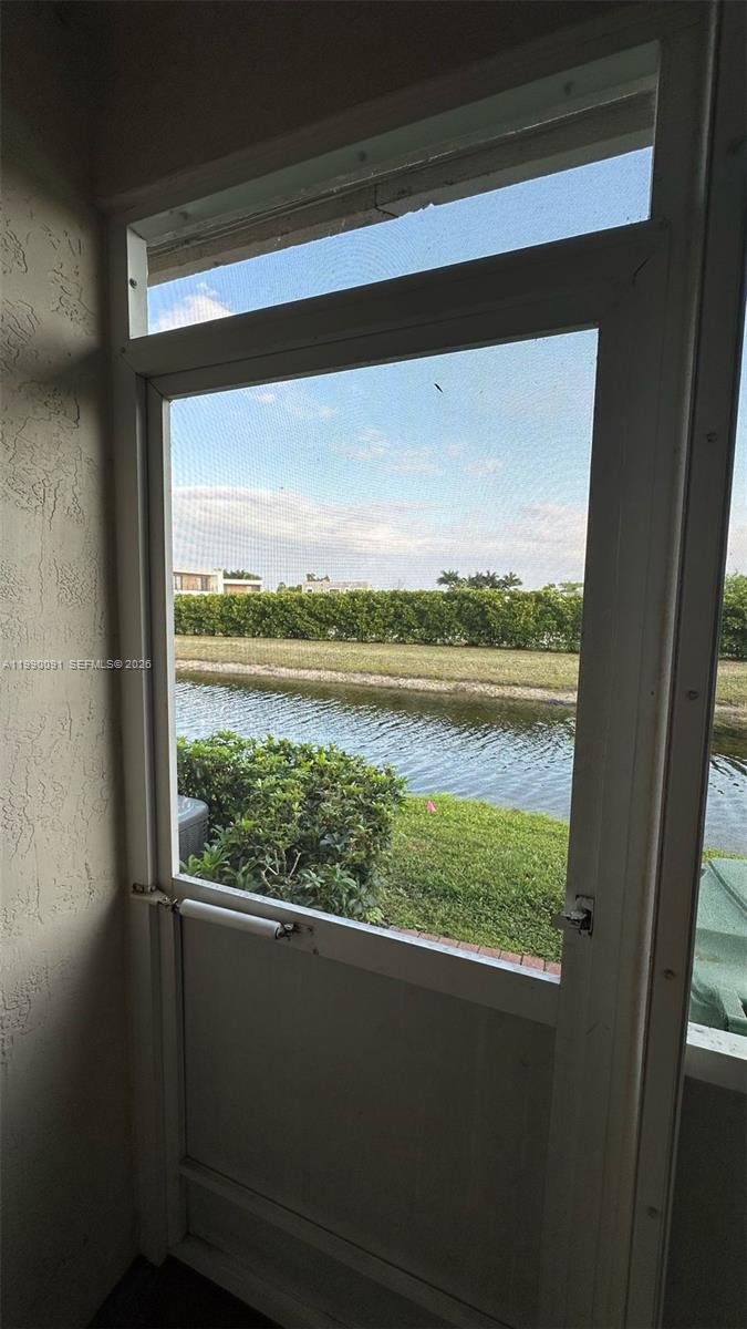 COCONUTS - Residential Lease