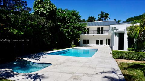 A home in Pinecrest