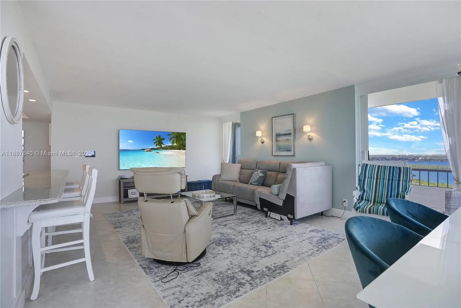Singer Island, Florida 33404, United States, 2 Bedrooms Bedrooms, ,2 BathroomsBathrooms,Residential,Active,35031