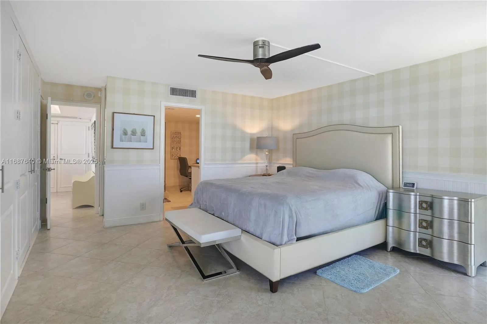 Singer Island, Florida 33404, United States, 2 Bedrooms Bedrooms, ,2 BathroomsBathrooms,Residential,Active,35031