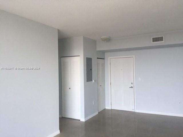 ALTOS DE MIAMI CONDO - Residential Lease