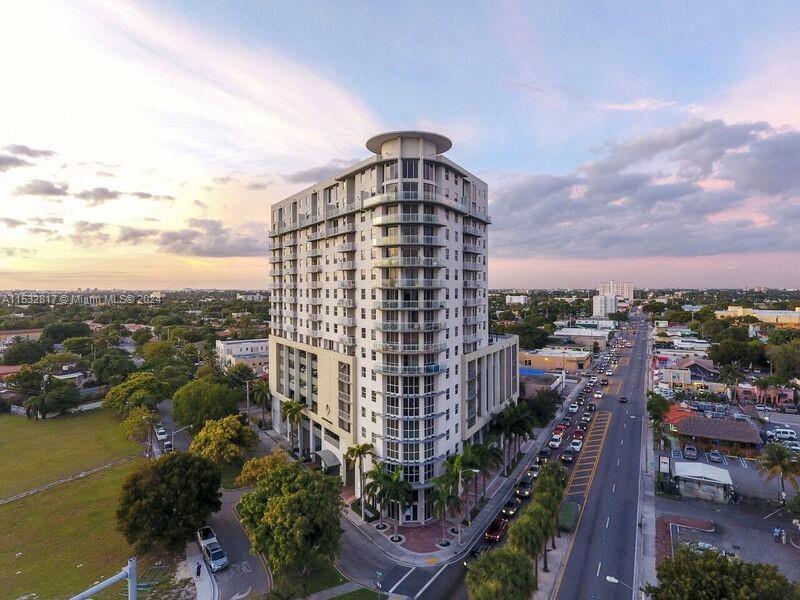 ALTOS DE MIAMI CONDO - Residential Lease