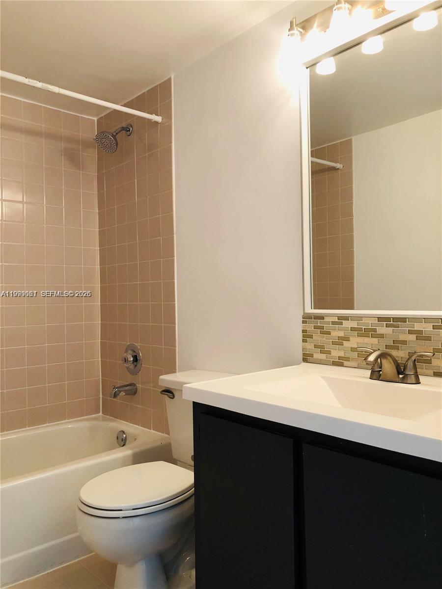 SAGA BAY GARDENS CONDO - Residential Lease