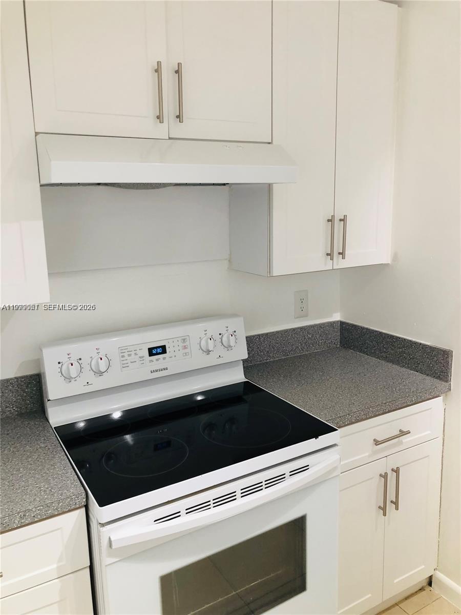 SAGA BAY GARDENS CONDO - Residential Lease