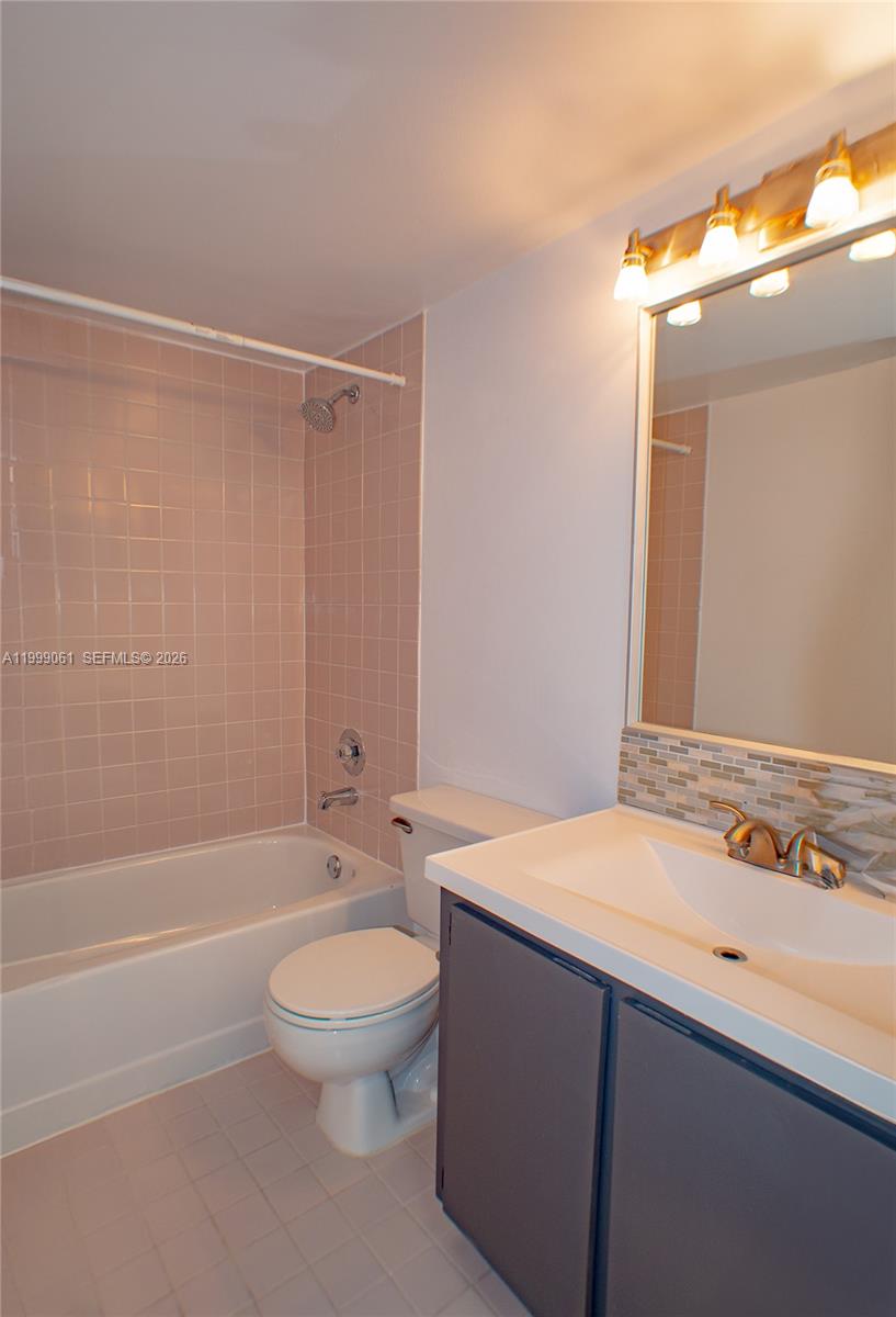 SAGA BAY GARDENS CONDO - Residential Lease