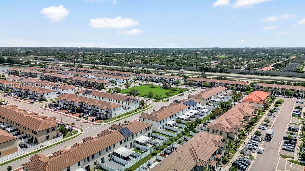 AQUABELLA SECTION TWO - Residential